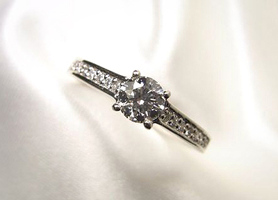 Ryo&Reikou様 エンゲージリングリング"