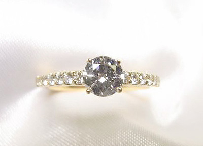 エビちゃん&エミリン様 エンゲージリングリング"